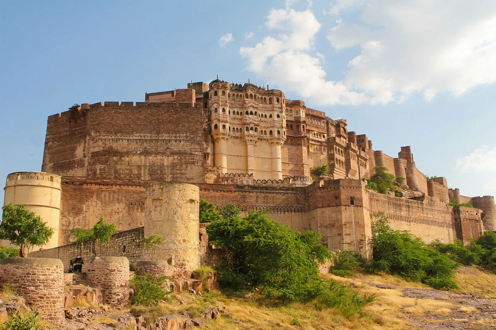 The Majestic Mehrangarh Fort:  A Glimpse Into Jodhpurs Rich  Heritage